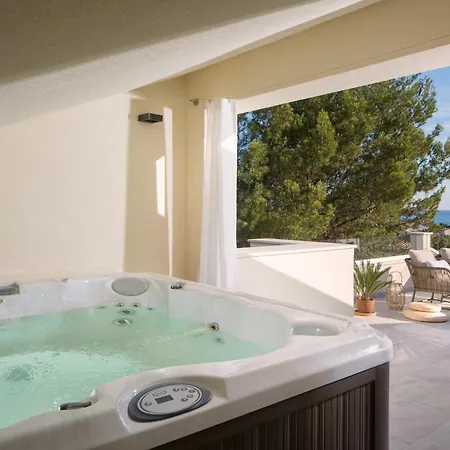 Villa Allegra Istriana In With Sea View &